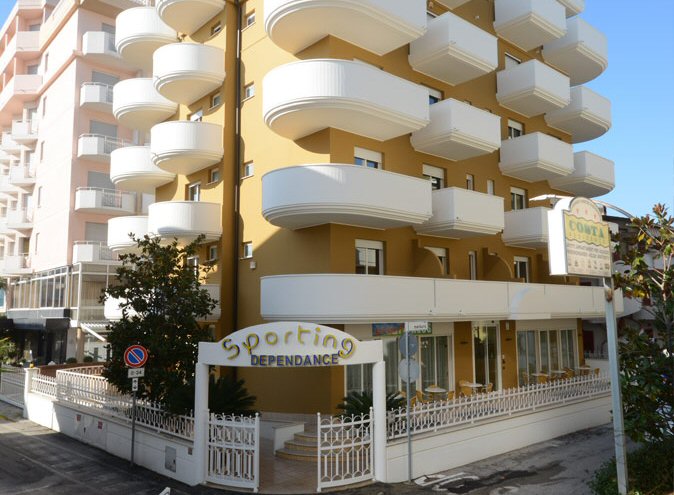 dependance per famiglie in Hotel ad Alba Adriatica